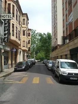 Dl Urban Hotell 2*