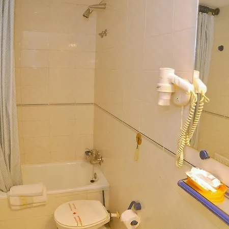 Dl Urban Hotel