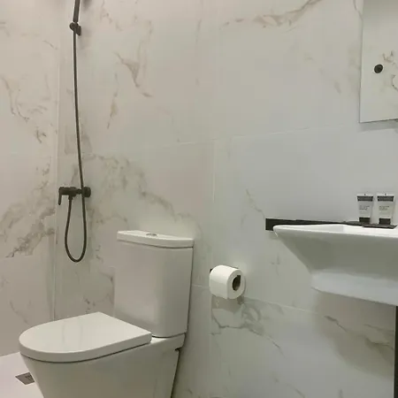 Hotel Dl Urban 2*