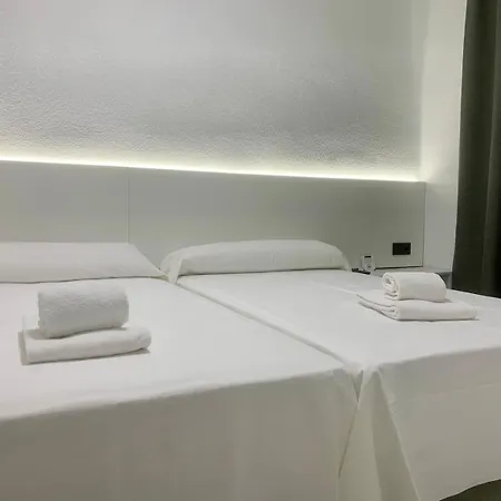 Dl Urban Hotel 2*