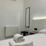 Dl Urban Hotel 2*