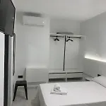 Dl Urban Hotel