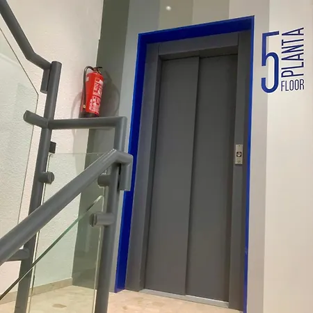 Hotel Dl Urban 2*